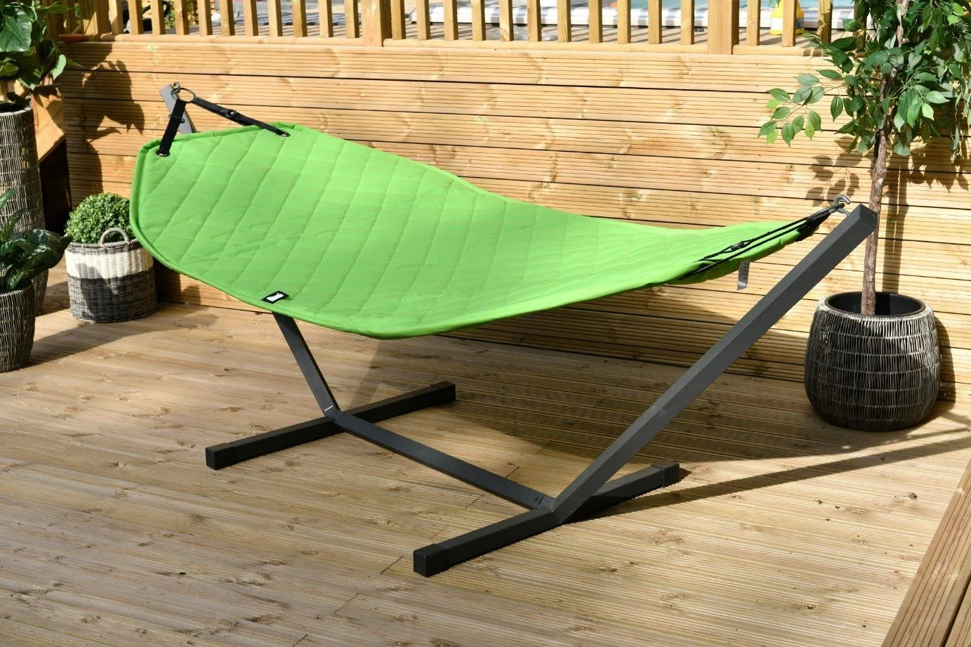 Extreme Lounging B Hammock - Lime 2 Extreme Lounging B Hammock - Lime - Image 2