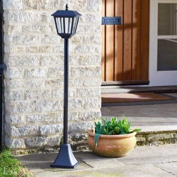 Smart Solar Metro Lamp Post 20L 2 Smart Solar Metro Lamp Post 20L - Image 2