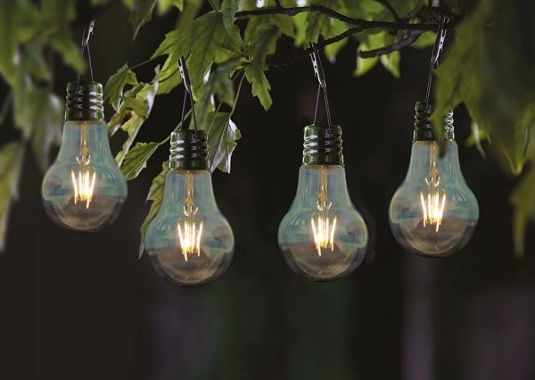 Smart Garden Eureka! Retro Lightbulb, 4 Pack 1 Smart Garden Eureka! Retro Lightbulb, 4 Pack